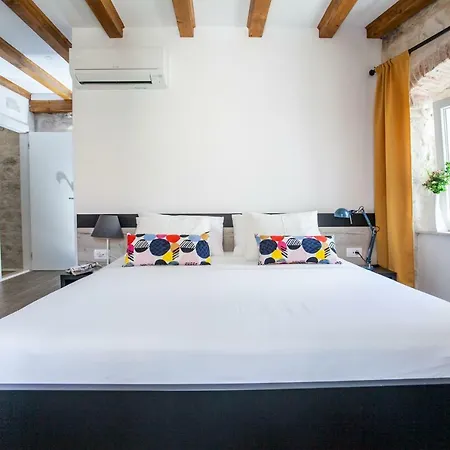 Villa Lucia Trogir Exterior photo